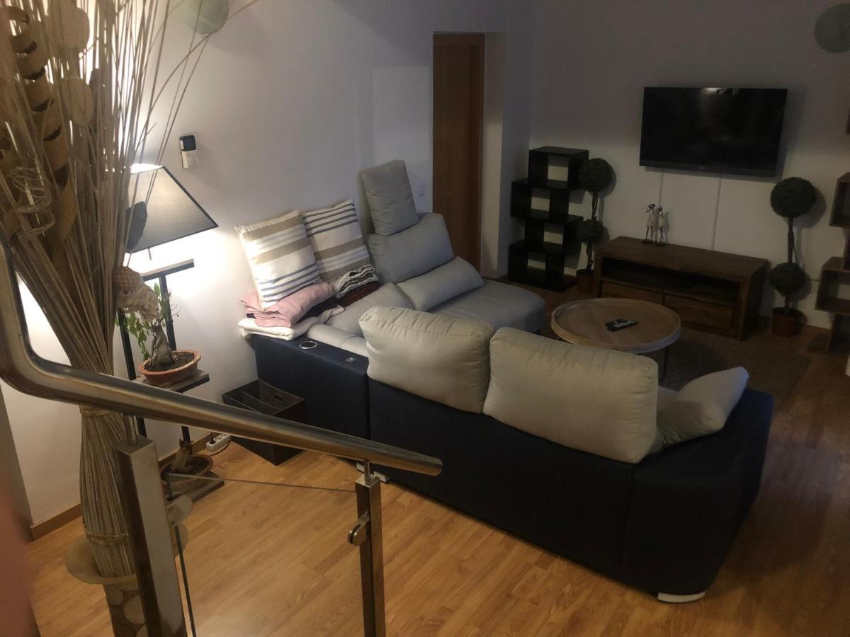 Ferienwohnung Atico Duplex Zona Monumental Caces Exterior foto